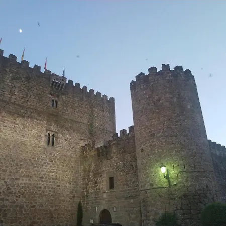 Nyaraló Callejones *