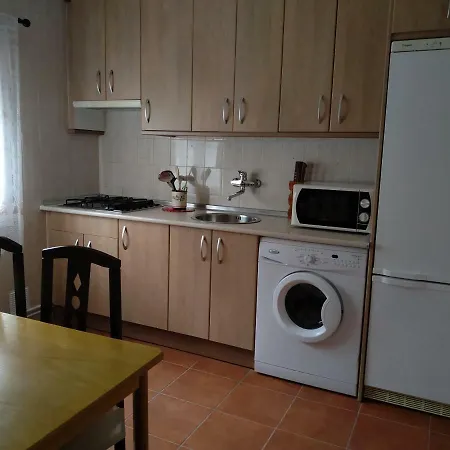 Nyaraló Callejones Arenas de San Pedro