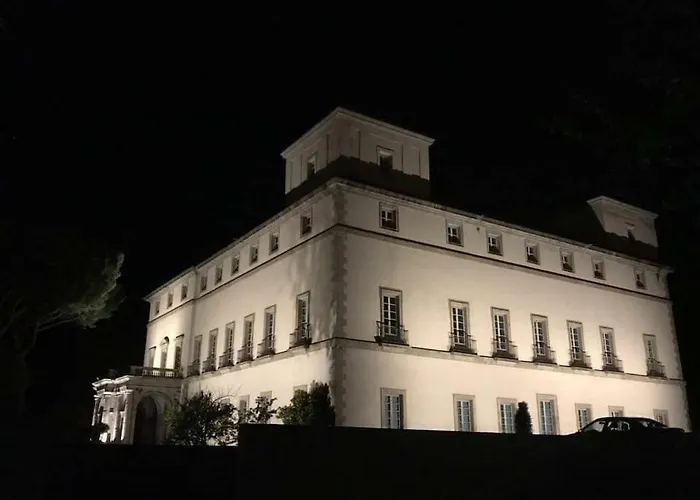 Callejones * Arenas de San Pedro